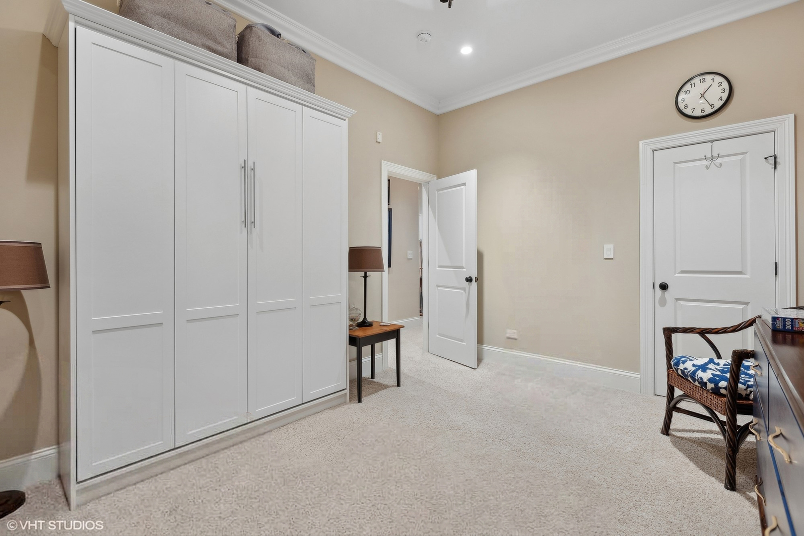 1429 West Cullom Avenue Chicago, IL 60613 - Photo 37 of 53
