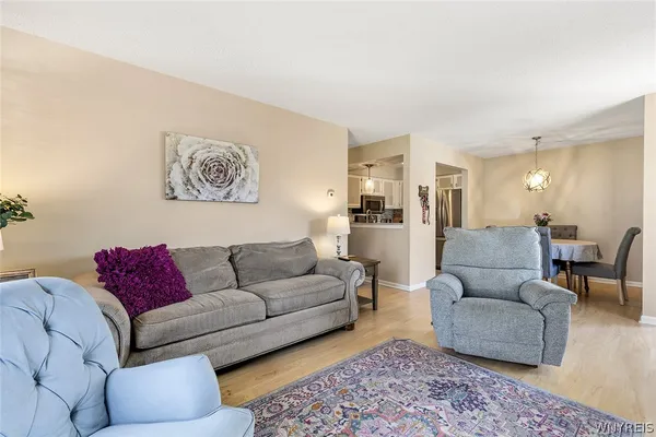 $199,900 | 73 A Foxberry Drive, Amherst, NY 14068