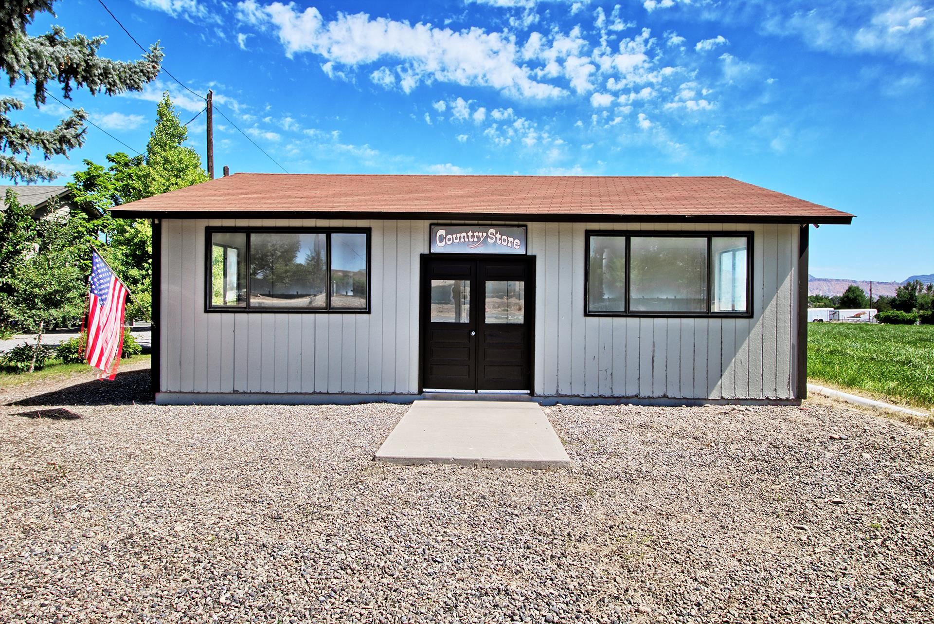 3292 C Road Palisade, CO 81526 - Photo 10 of 41 Gallery Image 10