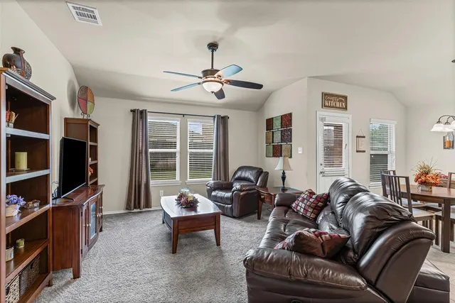 $299,000 | 1104 Ruby Court, Princeton, TX 75407