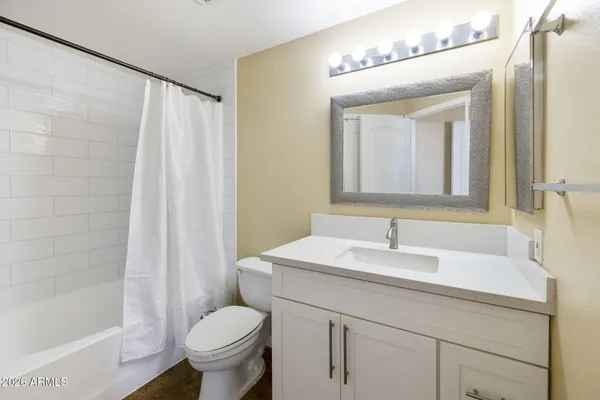 $1,300 | 1701 East Colter Street, Unit 234, Phoenix, AZ 85016