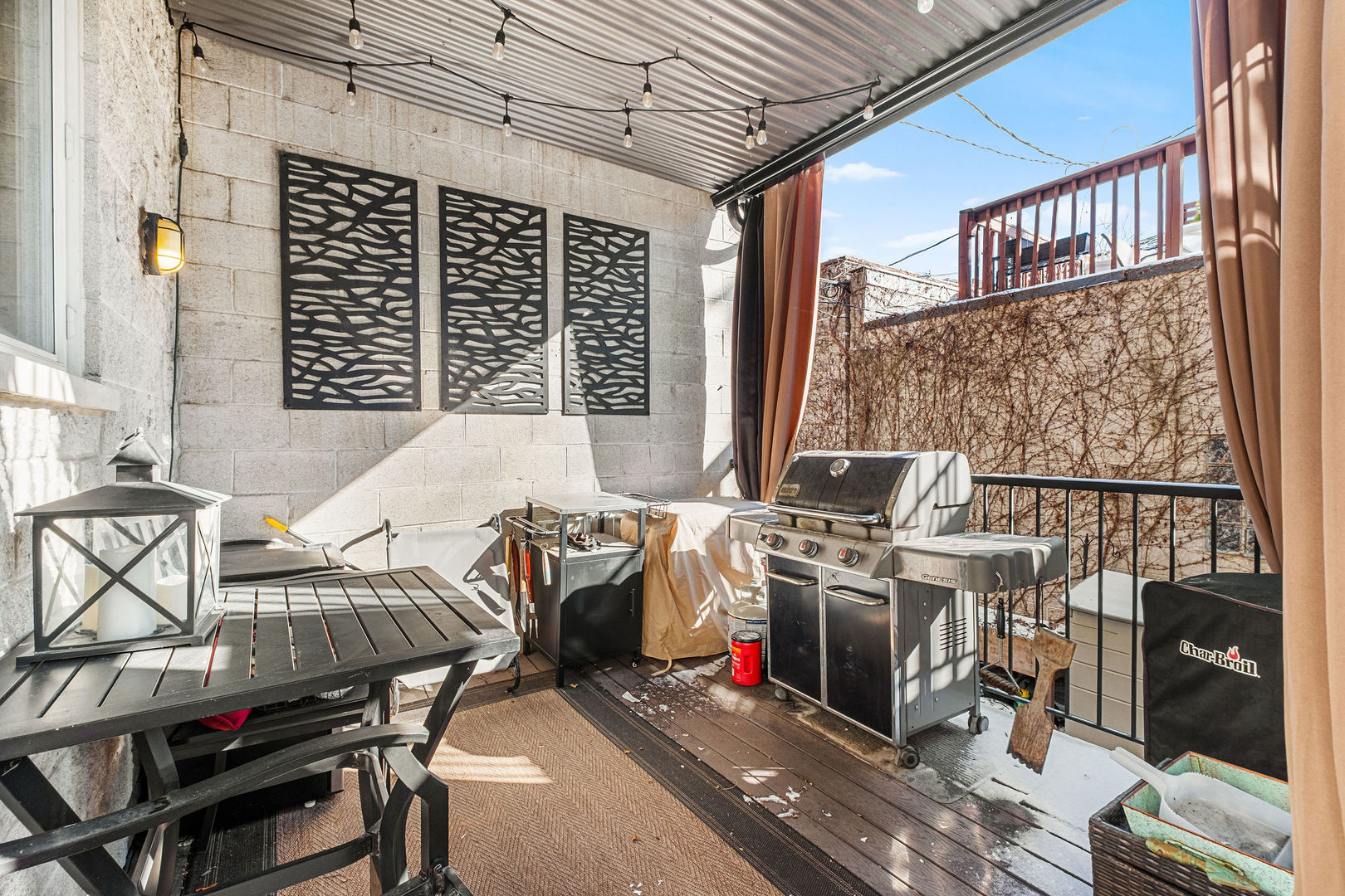 3035 North Racine Avenue, Unit 1 Chicago, IL 60657 - Photo 15 of 27 Gallery Image 15