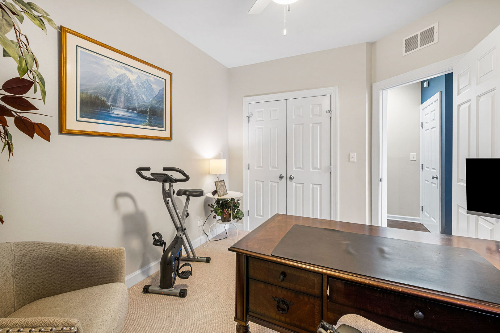 3035 North Racine Avenue, Unit 1 Chicago, IL 60657 - Photo 24 of 27 Gallery Image 24