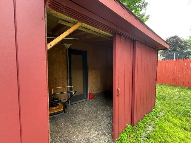 $630,000 | 258-260 Main Street, Hyde Park, VT 05655