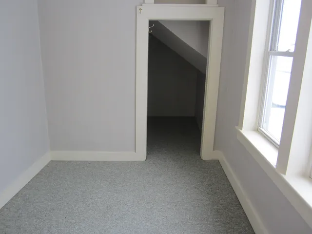 $630,000 | 258-260 Main Street, Hyde Park, VT 05655