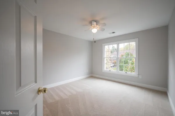 $6,950 | 119 East Jefferson Street, Falls Church, VA 22046