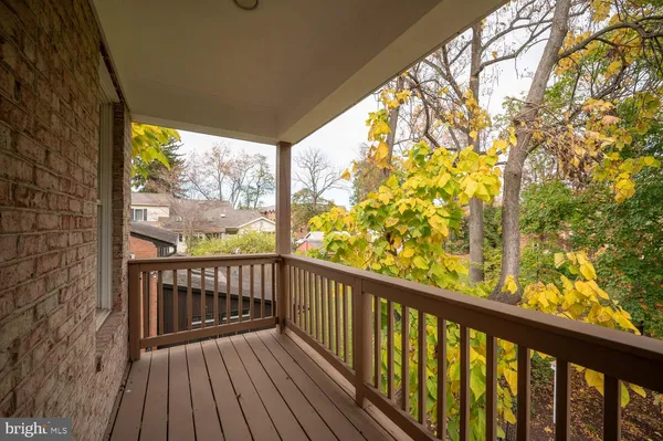 $6,950 | 119 East Jefferson Street, Falls Church, VA 22046