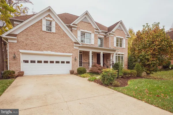 $6,950 | 119 East Jefferson Street, Falls Church, VA 22046