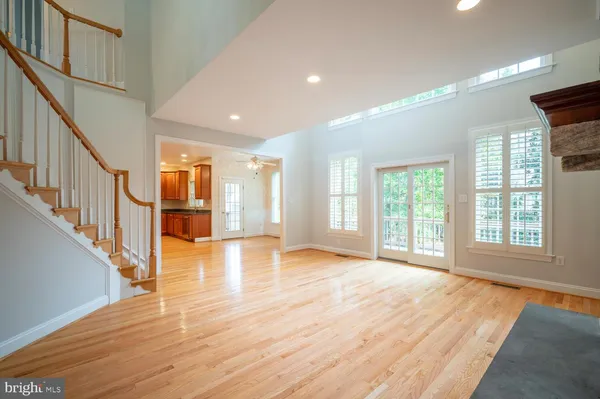 $6,950 | 119 East Jefferson Street, Falls Church, VA 22046