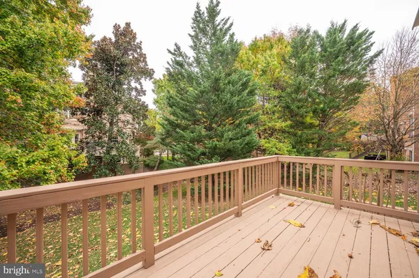 $6,950 | 119 East Jefferson Street, Falls Church, VA 22046