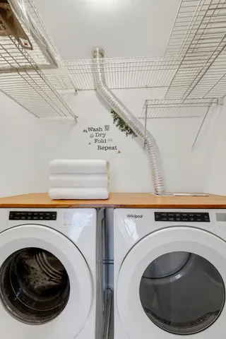 $209,500 | 4242 Deste Court, Unit 301, Lake Worth, FL 33467