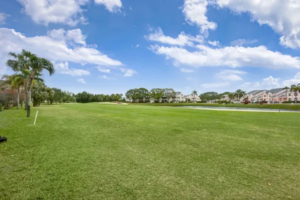 $365,000 | 2041 Keystone Drive, Unit F, Jupiter, FL 33458