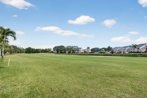 $365,000 | 2041 Keystone Drive, Unit F, Jupiter, FL 33458