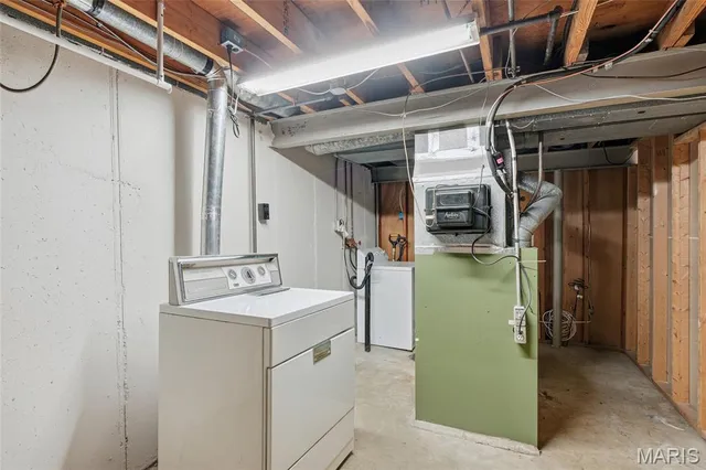 $94,500 | 8776 Santa Bella Drive, Hazelwood, MO 63042