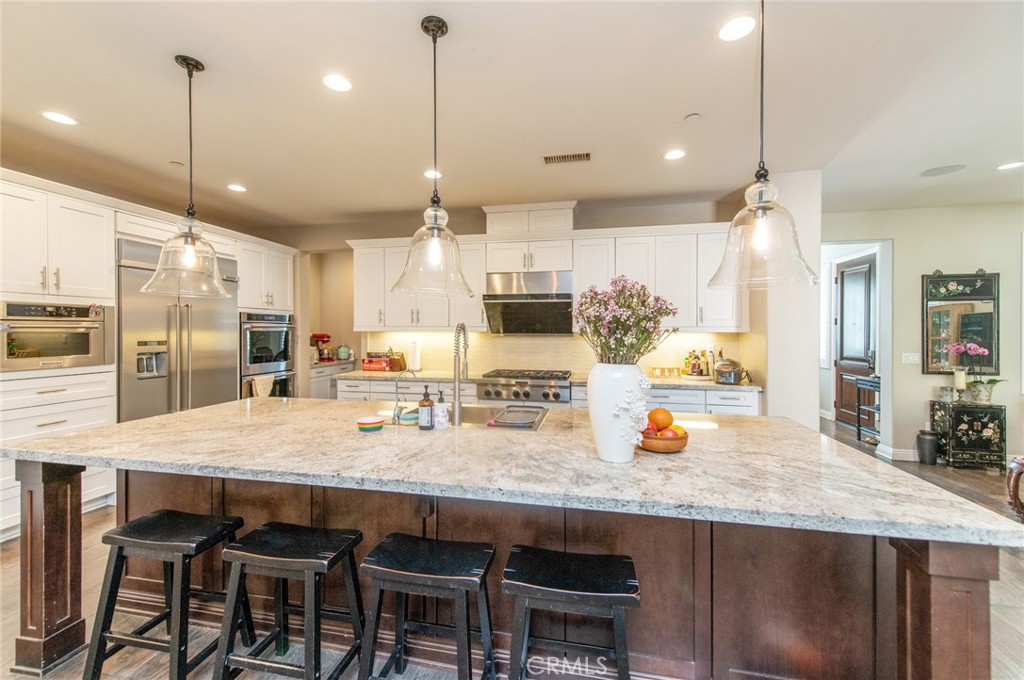 220 Barnes Road Tustin, CA 92782 - Photo 13 of 66