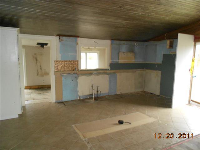 4374 Peoga Road Trafalgar, IN 46181 - Photo 4 of 7 Gallery Image 4