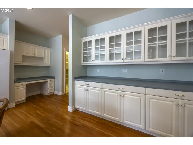 $675,000 | 360 North Deerlane Drive, Otis, OR 97368