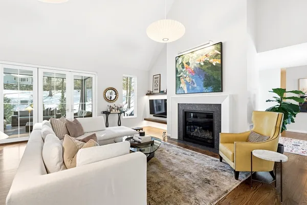 $1,700,000 | 92 Common Street, Groton, MA 01450