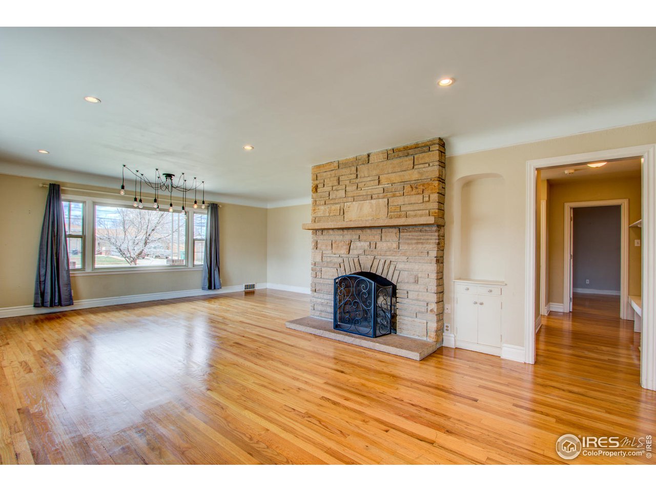 1931 14th Street Road Greeley, CO 80631 - Photo 14 of 37 Wood Burning Fireplace