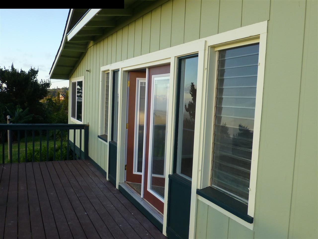 5821 Lower Kula Road Kula, HI 96790 - Photo 16 of 27 a view of balcony