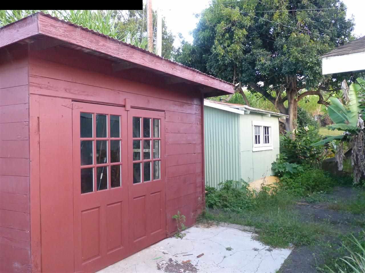 5821 Lower Kula Road Kula, HI 96790 - Photo 20 of 27 a front view of a house with a yard