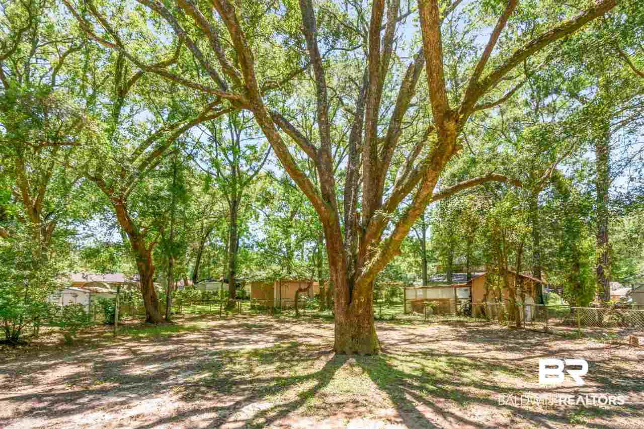 1379 Barker Drive East Mobile, AL 36608 - Photo 18 of 23