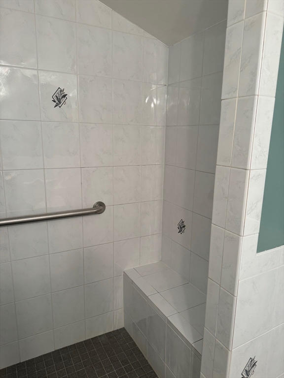 12 Standish Road Lynn, MA 01904 - Photo 15 of 29 Gallery Image 15