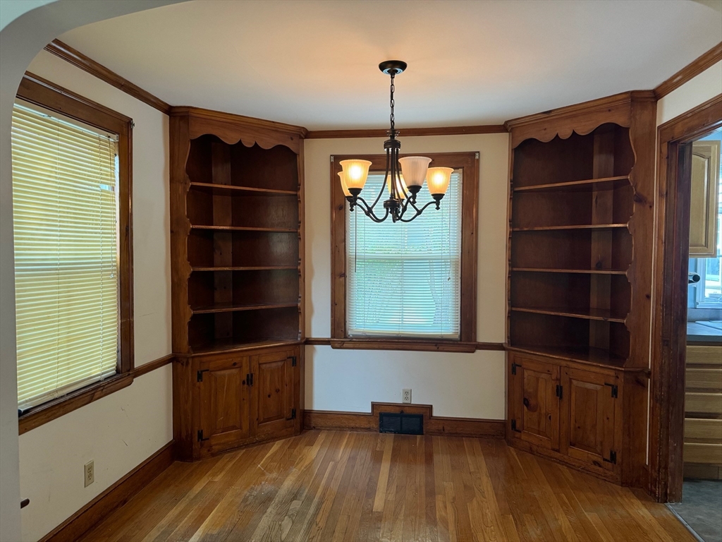 12 Standish Road Lynn, MA 01904 - Photo 6 of 29 Gallery Image 6