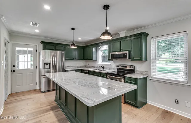 $2,295 | 411 Highway 468, Brandon, MS 39042