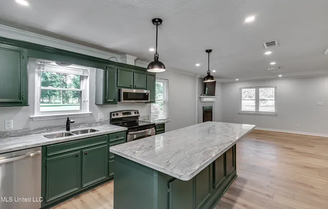 $2,295 | 411 Highway 468, Brandon, MS 39042