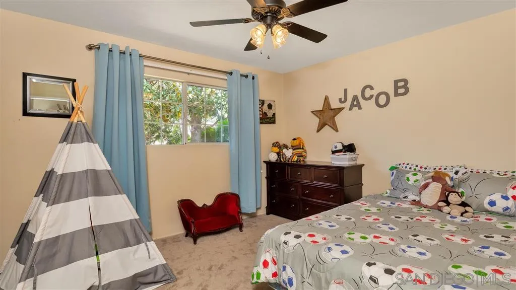 722 Via Flora Road San Marcos, CA 92069 - Photo 13 of 25 Gallery Image 13