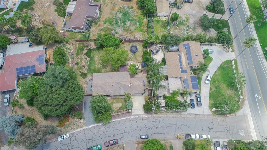 722 Via Flora Road San Marcos, CA 92069 - Photo 24 of 25 Gallery Image 24