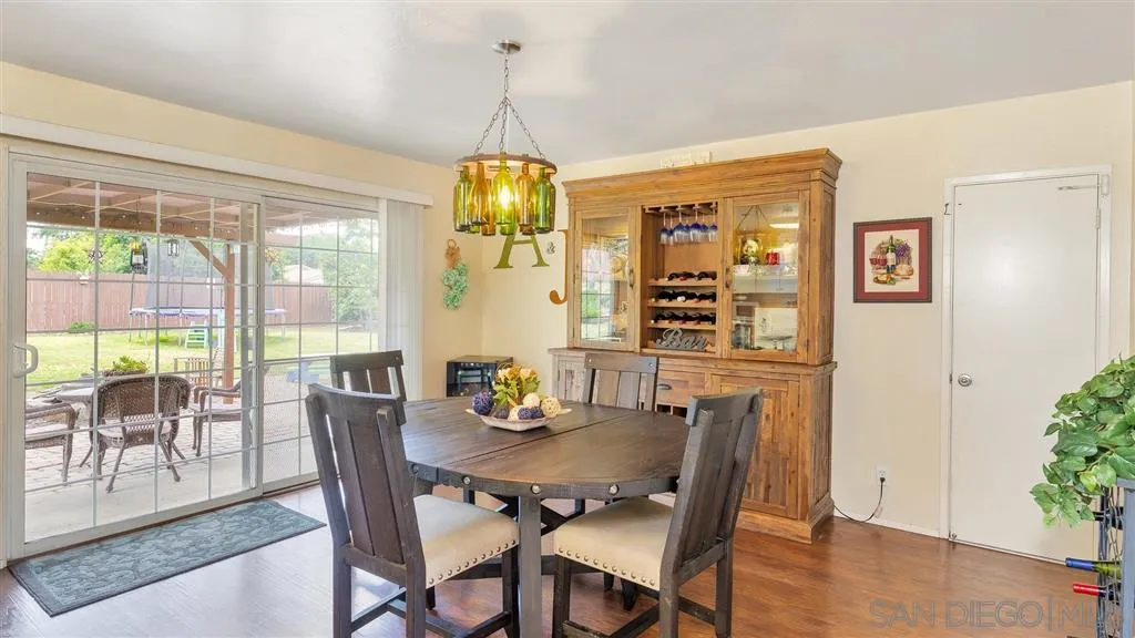 722 Via Flora Road San Marcos, CA 92069 - Photo 9 of 25 Gallery Image 9