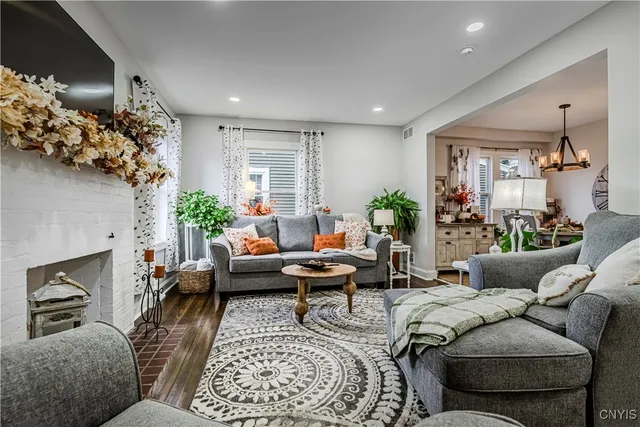 $2,950 | 58 Ballantyne Brae, Utica, NY 13501