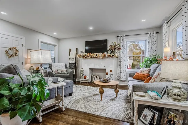 $2,950 | 58 Ballantyne Brae, Utica, NY 13501