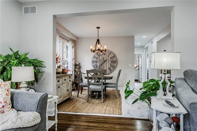 $2,950 | 58 Ballantyne Brae, Utica, NY 13501