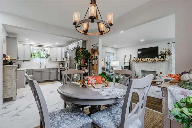 $2,950 | 58 Ballantyne Brae, Utica, NY 13501