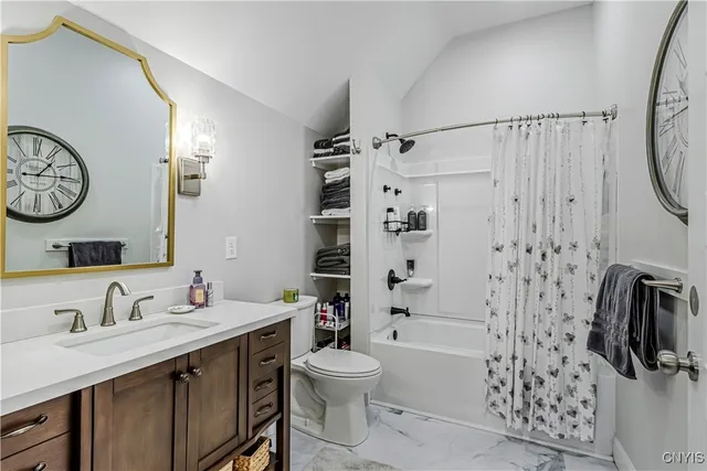 $2,950 | 58 Ballantyne Brae, Utica, NY 13501