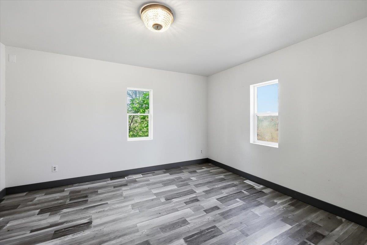 4625 West Garden Springs Road Spokane, WA 99224 - Photo 10 of 49