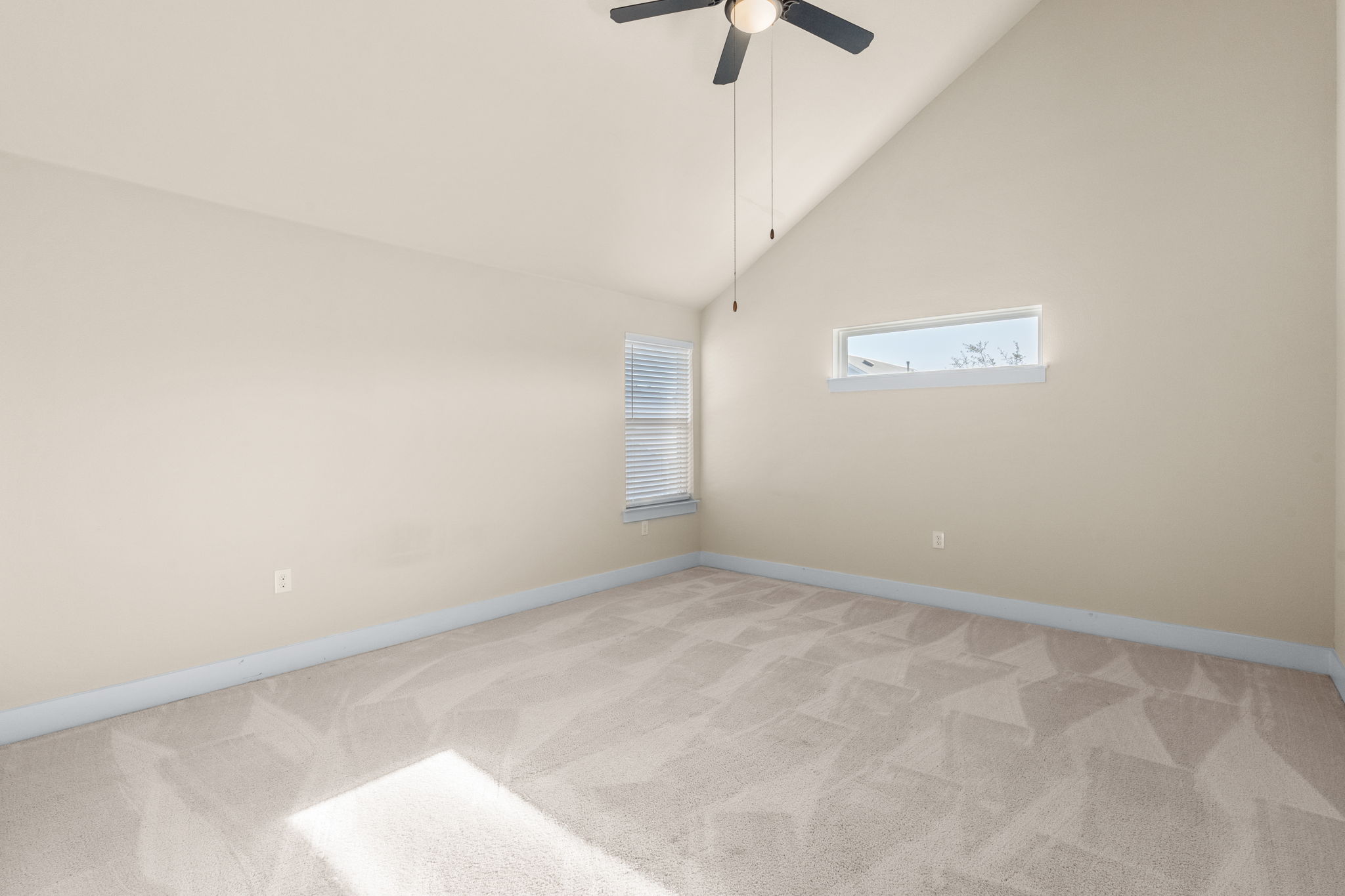 212 Verrado Path Austin, TX 78745 - Photo 22 of 39 Gallery Image 22