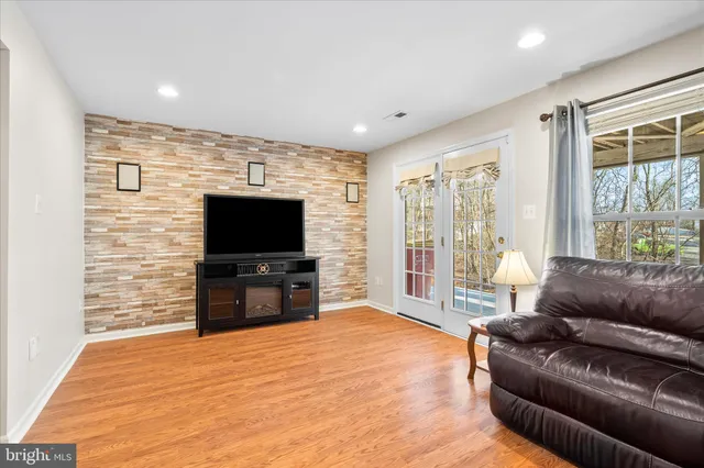 $320,000 | 67 Lullwater Way, Falling Waters, WV 25419