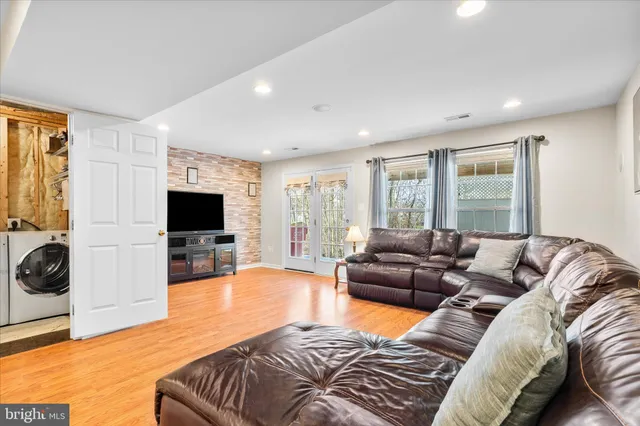 $320,000 | 67 Lullwater Way, Falling Waters, WV 25419