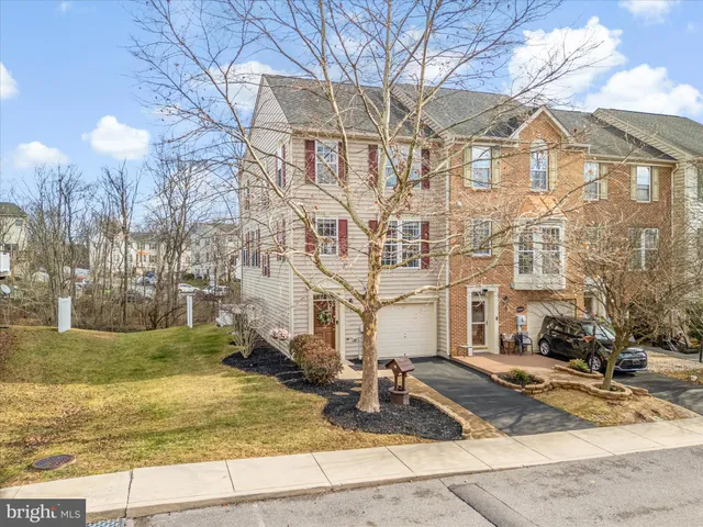 $320,000 | 67 Lullwater Way, Falling Waters, WV 25419