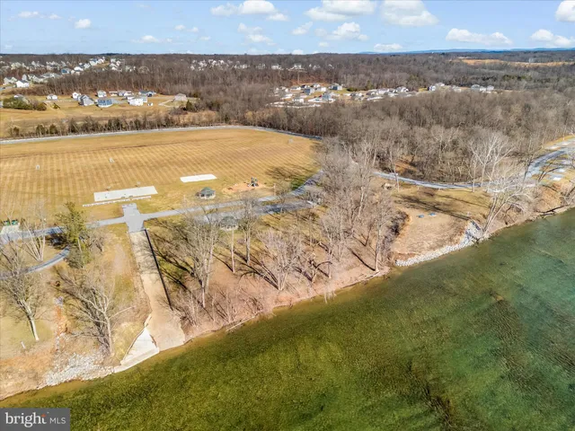 $320,000 | 67 Lullwater Way, Falling Waters, WV 25419