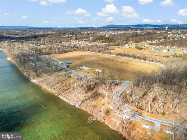 $320,000 | 67 Lullwater Way, Falling Waters, WV 25419