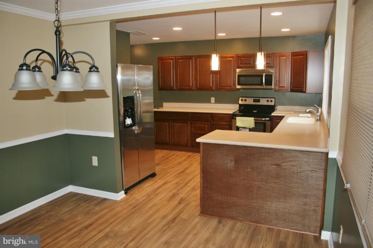 7162 Fairbrook Road Windsor Mill, MD 21244 - Photo 23 of 30 Kitchen