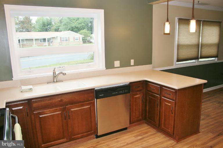 7162 Fairbrook Road Windsor Mill, MD 21244 - Photo 10 of 30 Kitchen