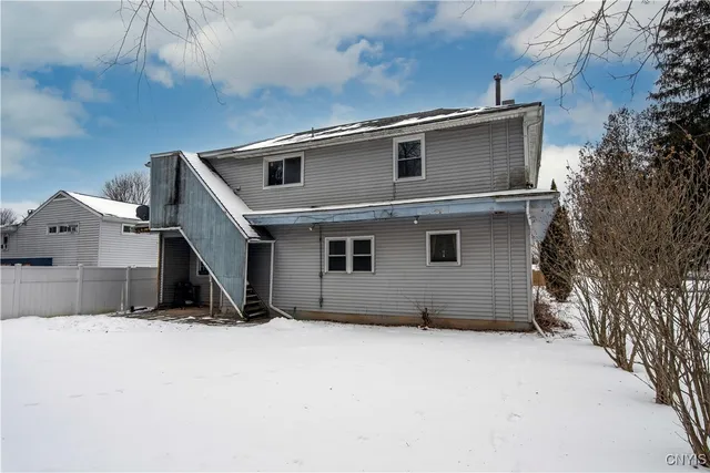 $249,900 | 644 Daytona Street, Deerfield, NY 13502