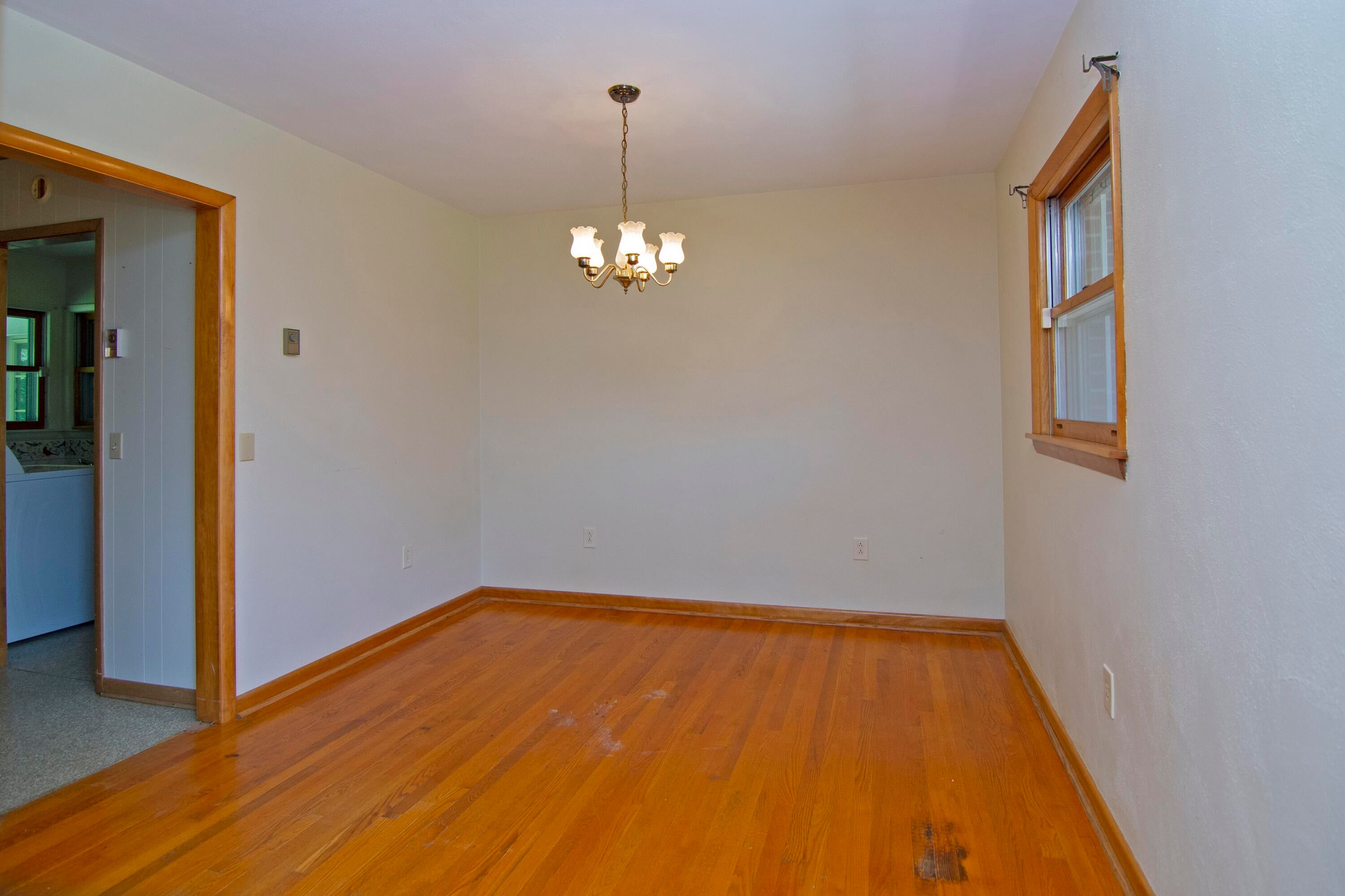 3215 Sweet Springs Valley Road Union, WV 24983 - Photo 15 of 71 Gallery Image 15