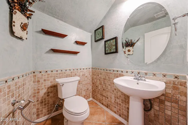 $2,600 | 9121 West Plum Road, Peoria, AZ 85383